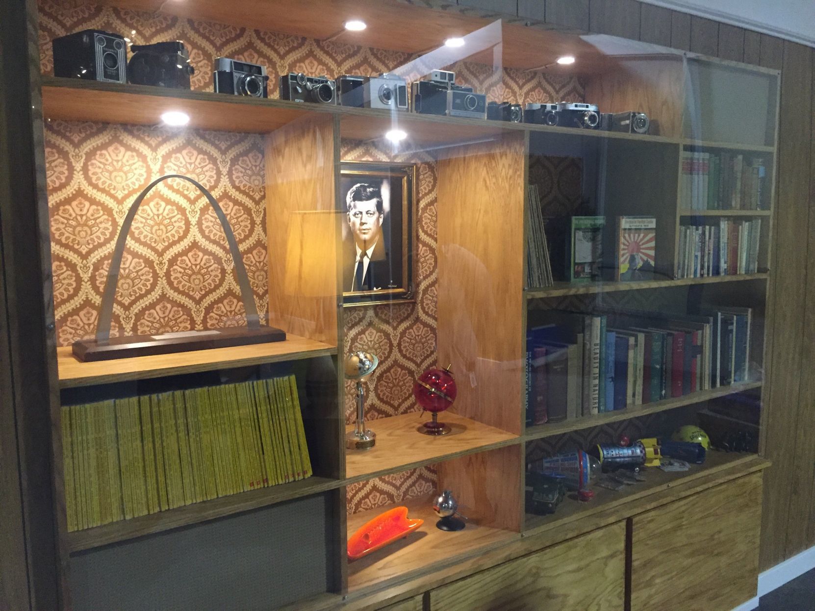 Bookshelf